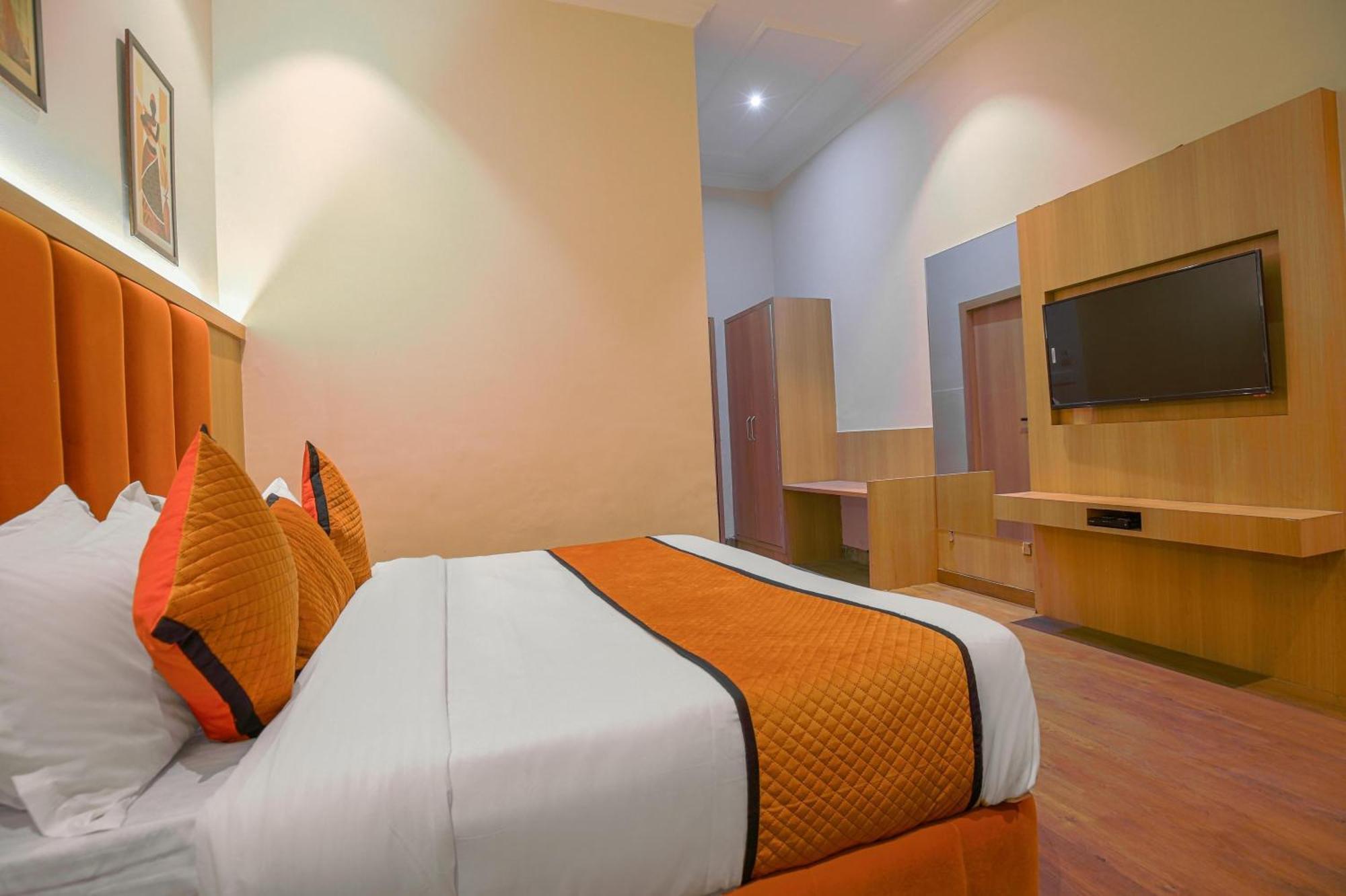 Hotel Ricky By Sahibs Group Amritsar Exterior foto